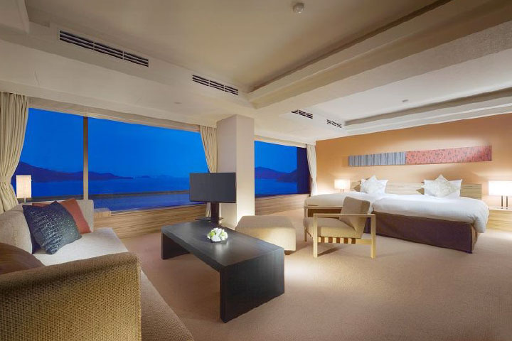 Partial Ocean View Suite