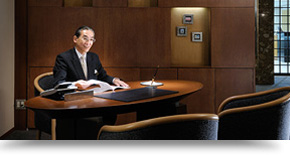 コンシェルジュデスク