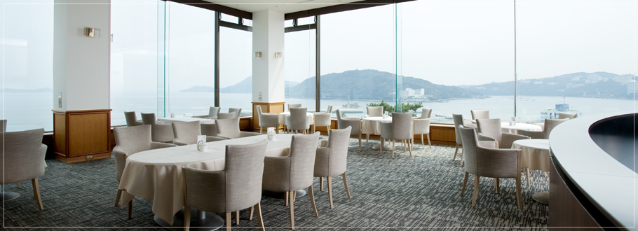 カフェラウンジ