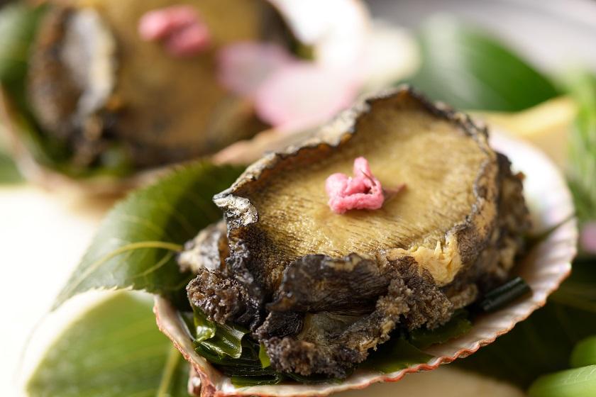 【伊勢海老・鮑・松阪牛を堪能】和食料理長が贈る　至福のおもてなし