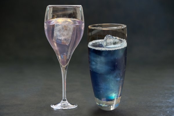 「紫陽花」「パール」をイメージしたカクテル
